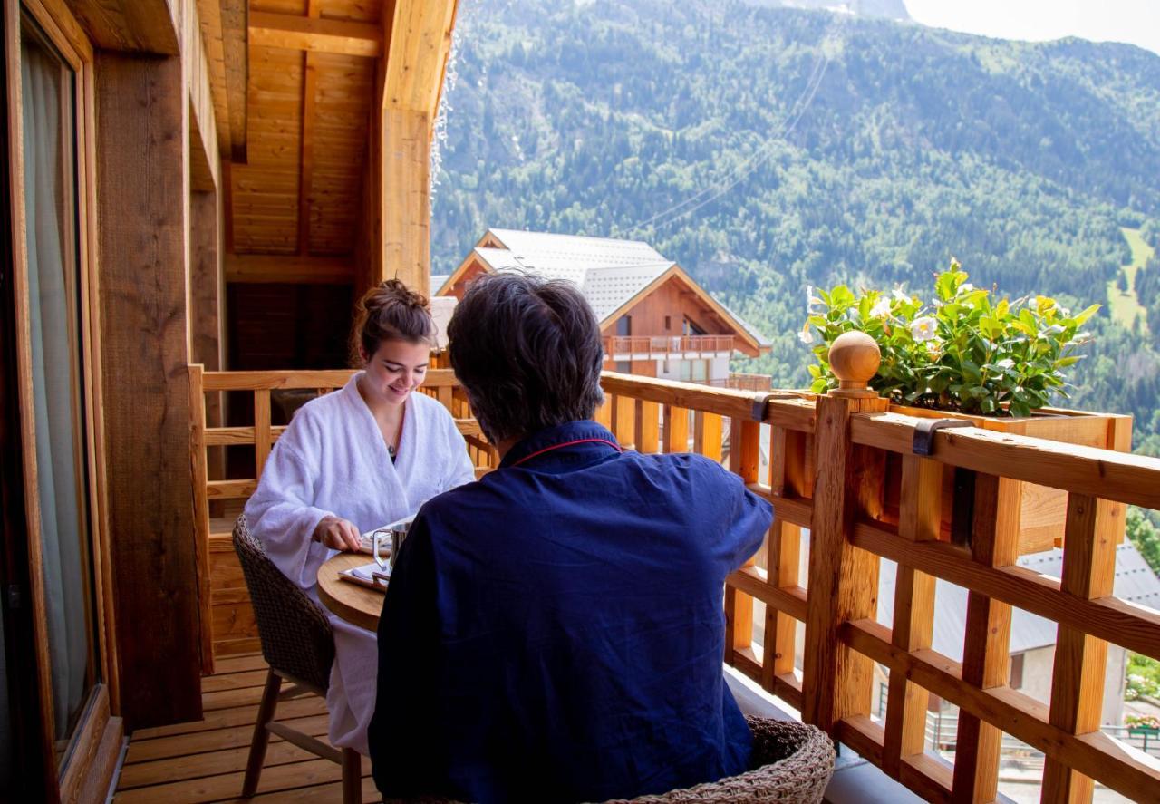Hotel Le V De Vaujany Exterior foto