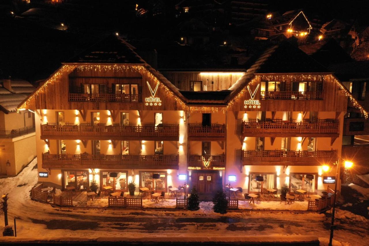 Hotel Le V De Vaujany Exterior foto